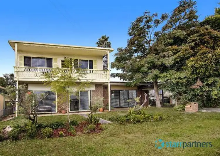 18 Ninth St, Warragamba NSW 2752