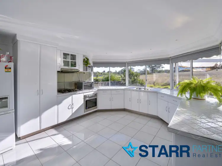 5 Hilltop Ave, Currans Hill NSW 2567