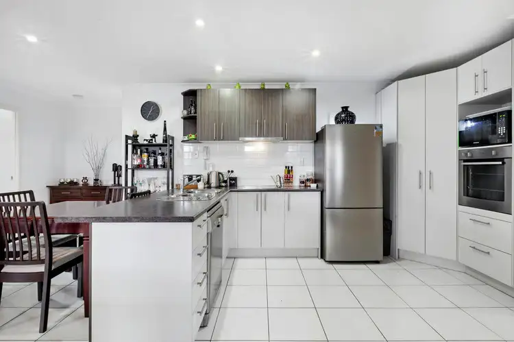 Fifth view of Homely house listing, 10 Surwold Way, Loganlea QLD 4131