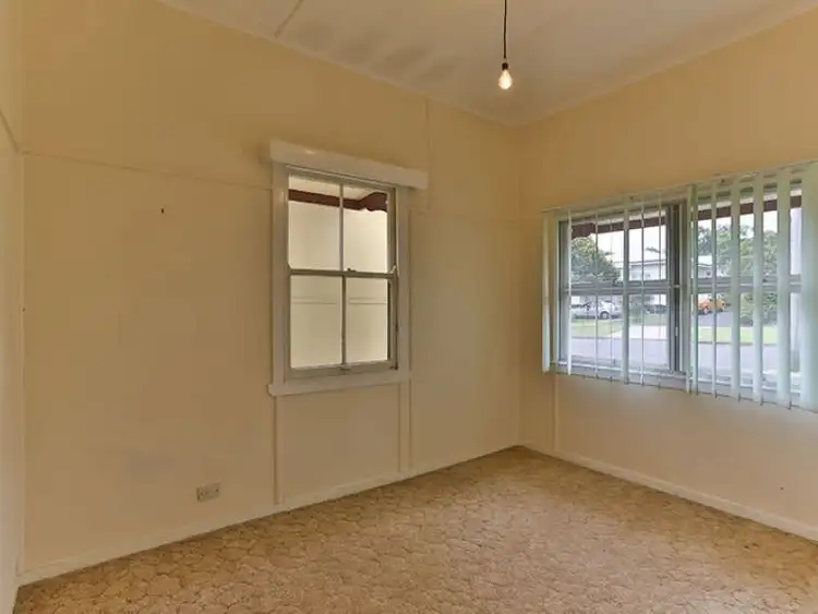 Fourth view of Homely house listing, 70 Geoffrey Street, Mount Lofty QLD 4350