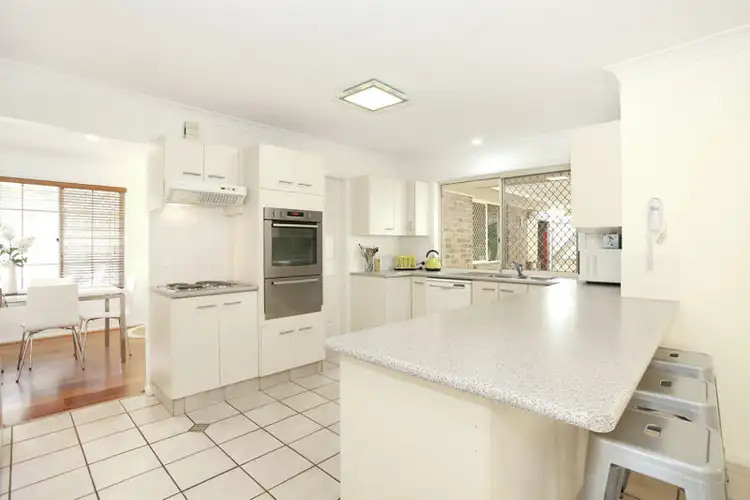 Second view of Homely house listing, 2 Krystal Place, Kuraby QLD 4112