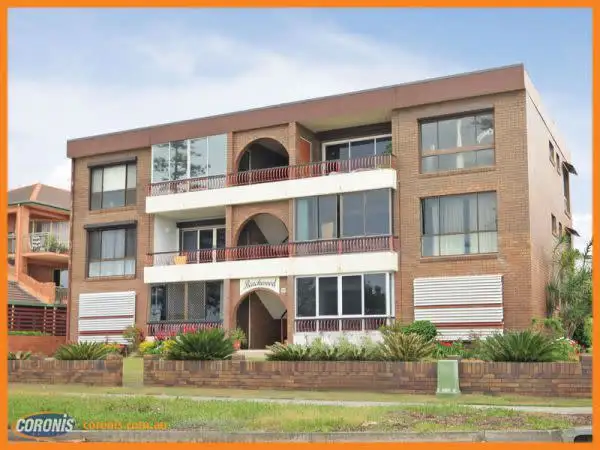 8/37 Margate Parade, Margate QLD 4019