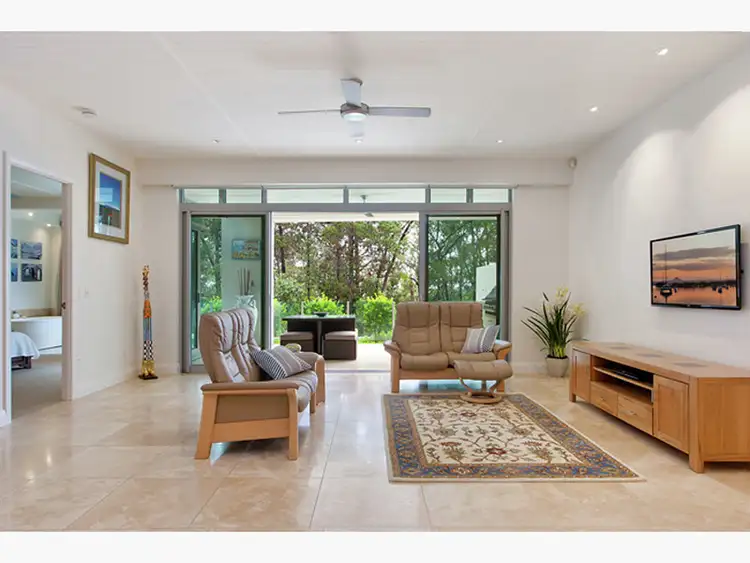 2/8 Serenity Close, Noosa Heads QLD 4567