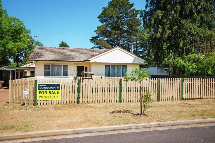 Main view of Homely house listing, 10 Bellevue Road, Armidale NSW 2350