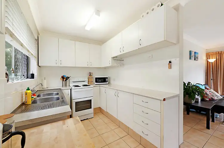 Sixth view of Homely unit listing, 1/72 Seagull Avenue, Mermaid Beach QLD 4218