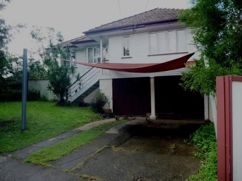 Main view of Homely house listing, 152 Sterculia Ave, Holland Park West QLD 4121