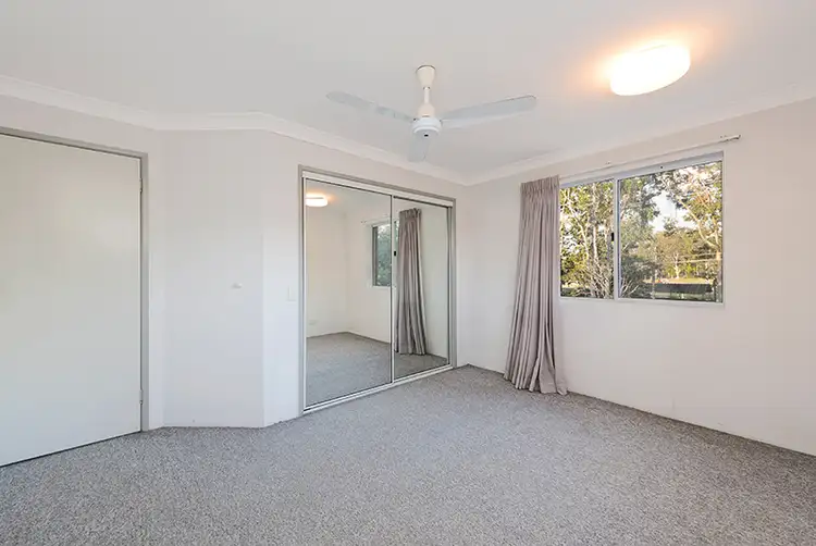 Sixth view of Homely unit listing, 4/69 Fairley Street, Indooroopilly QLD 4068