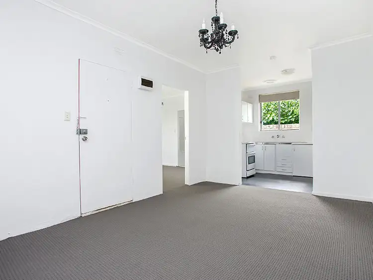 Third view of Homely villa listing, 5/10 Cook Street, Brunswick West VIC 3055