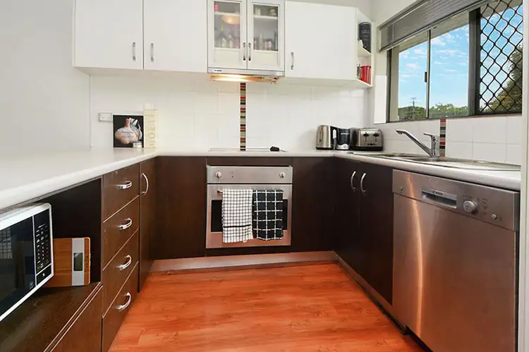 Third view of Homely unit listing, 4 / 96 Windmill Street, Tarragindi QLD 4121