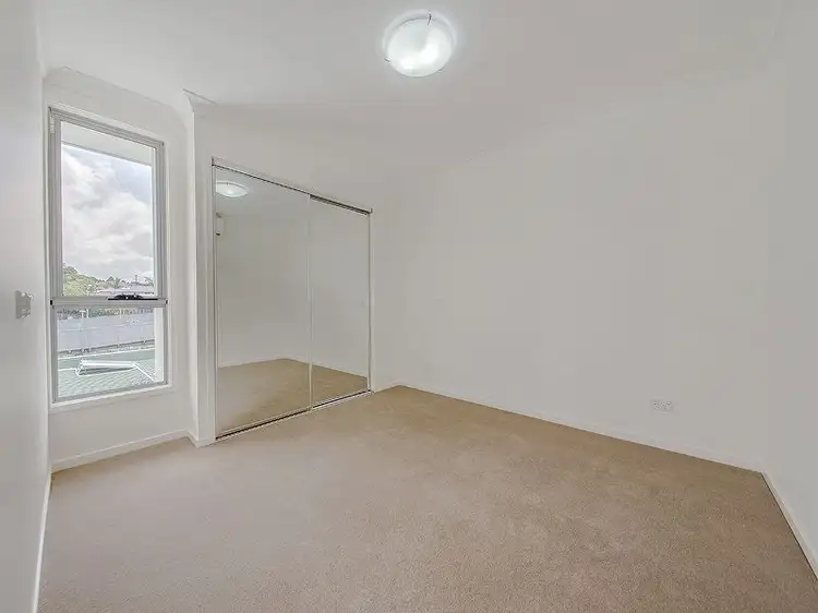 Third view of Homely unit listing, 5/54 Yamboyna Street, Manly QLD 4179