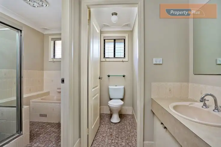 Fourth view of Homely house listing, 6 Welle Close, St Clair NSW 2759