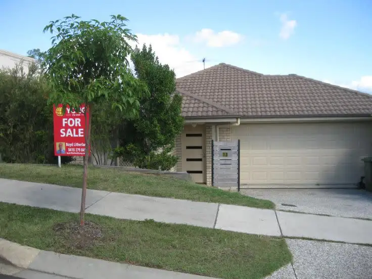 13 Barrington St, Springfield Lakes QLD 4300