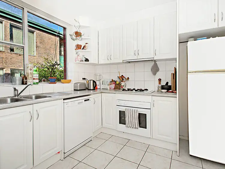 Third view of Homely apartment listing, 9/33 Staley Street, Brunswick VIC 3056