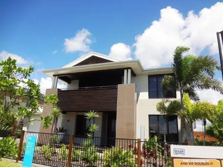 24 Tomkins Esplanade, Birtinya QLD 4575