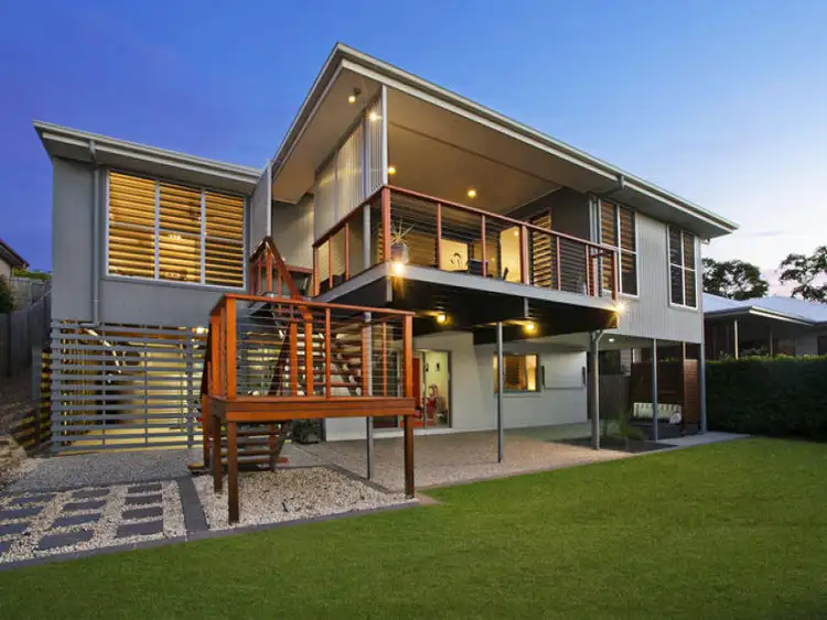 37 Goodenia Crescent, Seventeen Mile Rocks QLD 4073