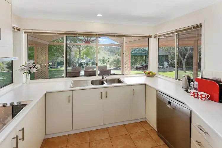 Sixth view of Homely house listing, 2 Jody Court, Highfields QLD 4352