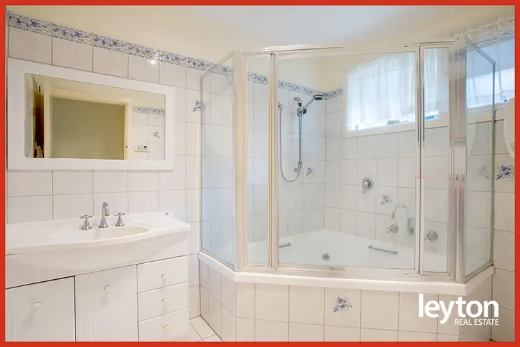Fourth view of Homely house listing, 31 Cochrane Avenue, Keysborough VIC 3173