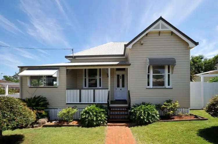 13 Belgium street, South Toowoomba QLD 4350