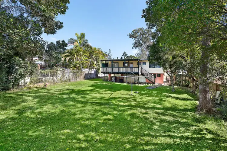 12 Winifred Street, Kingston QLD 4114