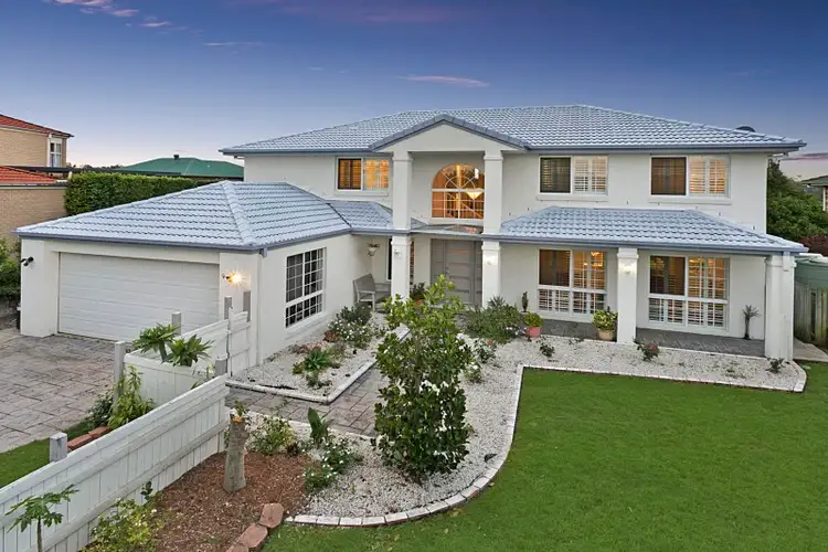 9 Tracy Place, Sinnamon Park QLD 4073