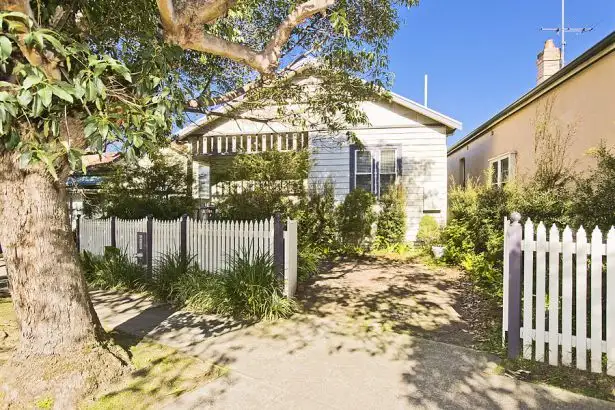 58 Waratah Street, Mayfield NSW 2304