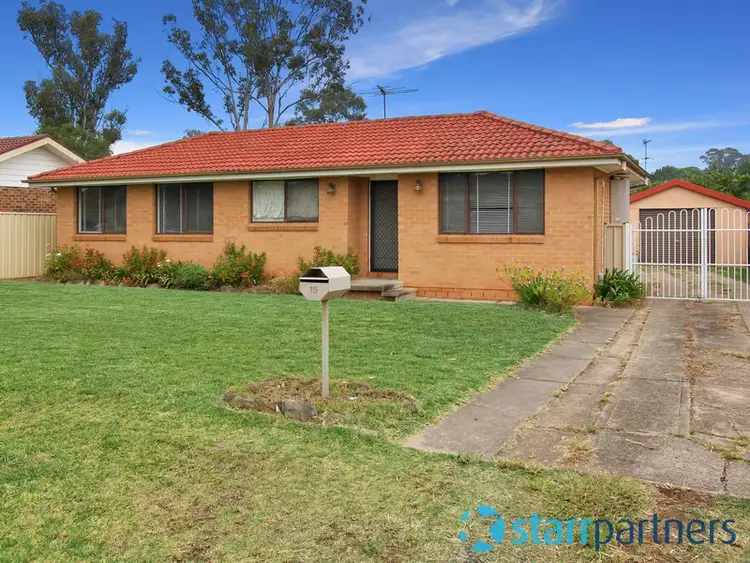 15 Blackwell Avenue, St Clair NSW 2759