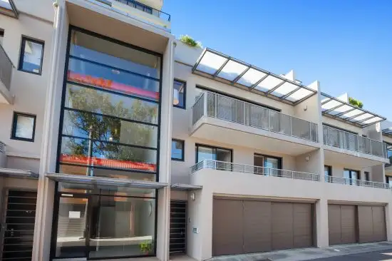 Main view of Homely unit listing, 3/107 Macpherson Street, Bronte NSW 2024