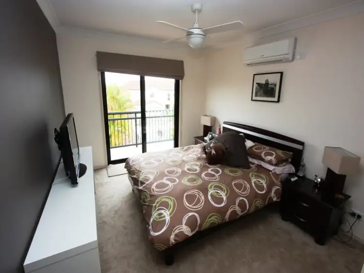 Sixth view of Homely house listing, 4/60 ANCONA ST, Carrara QLD 4211