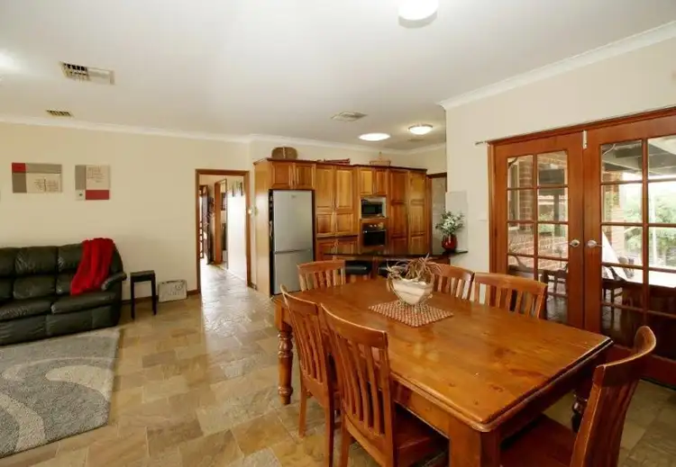 Seventh view of Homely house listing, 6 Minya Place, Glenfield Park, Wagga Wagga NSW 2650