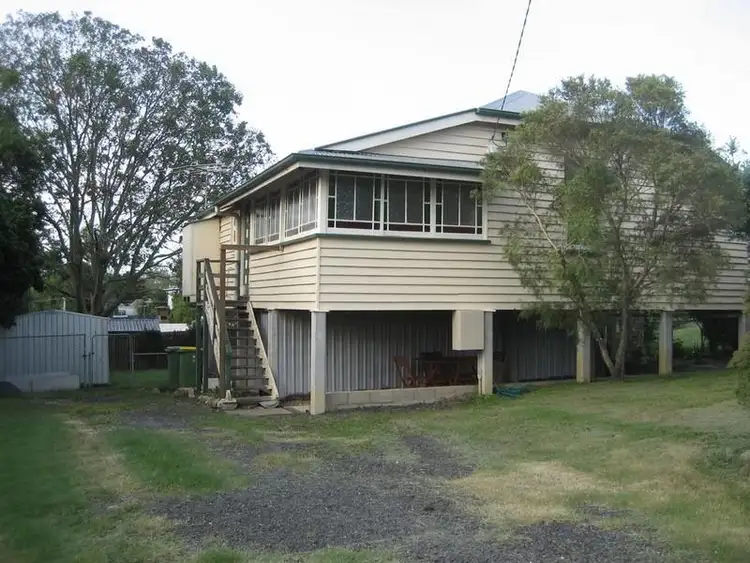 13 Berry Street, Churchill QLD 4305