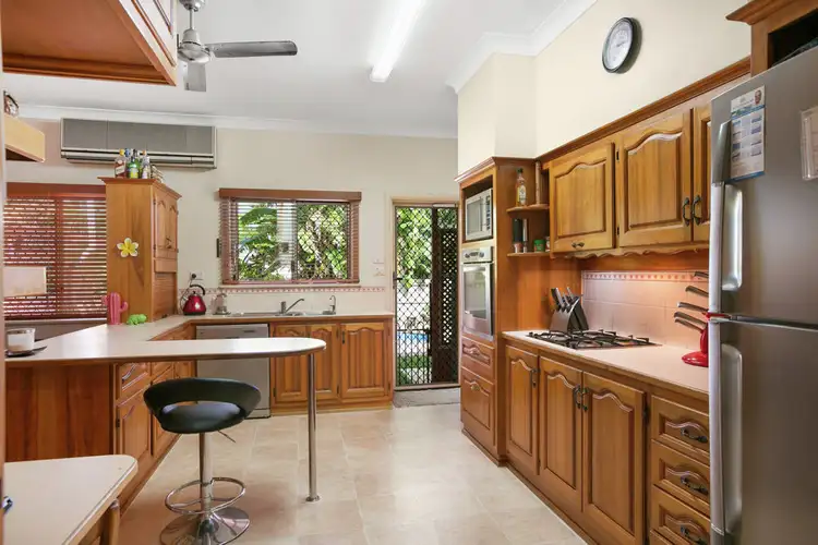 Fifth view of Homely house listing, 10 Card Avenue, Manunda QLD 4870