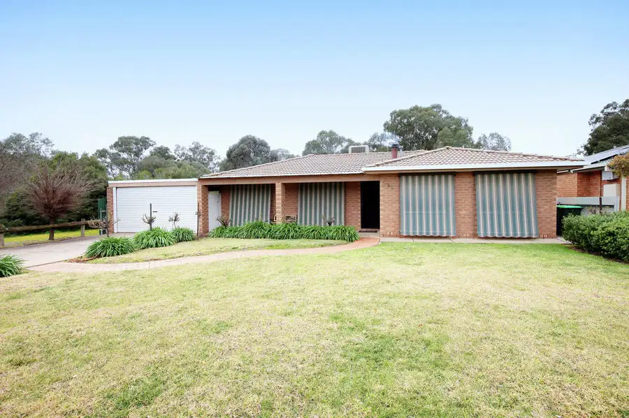 Main view of Homely house listing, 44 Karoom Drive, Glenfield Park NSW 2650