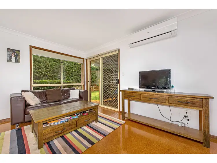 Fifth view of Homely house listing, 2 Petunia Close, Middle Ridge QLD 4350