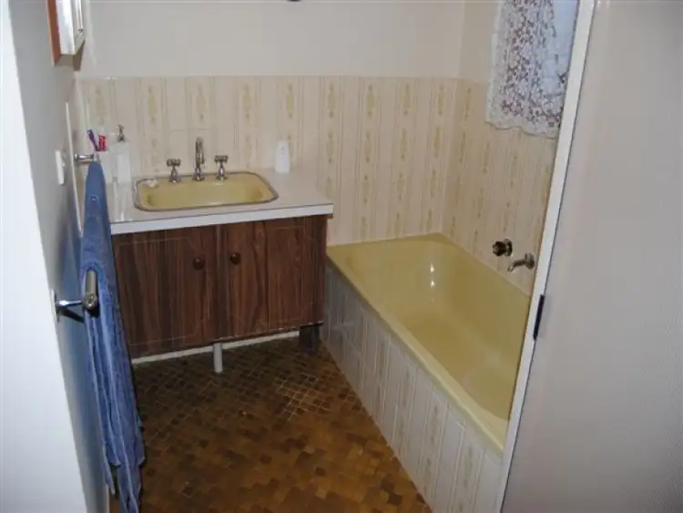 Fifth view of Homely house listing, 2 Everard Street, Bute SA 5560