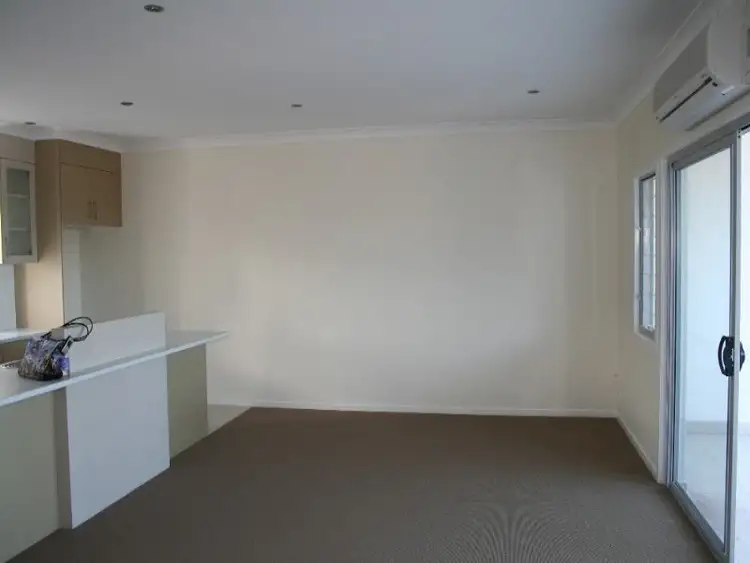 Seventh view of Homely unit listing, z4/415-417 Scarborough Rd, Scarborough QLD 4020