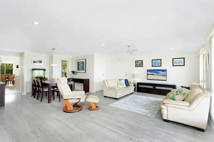 69 Raleigh Street, Scotts Head NSW 2447