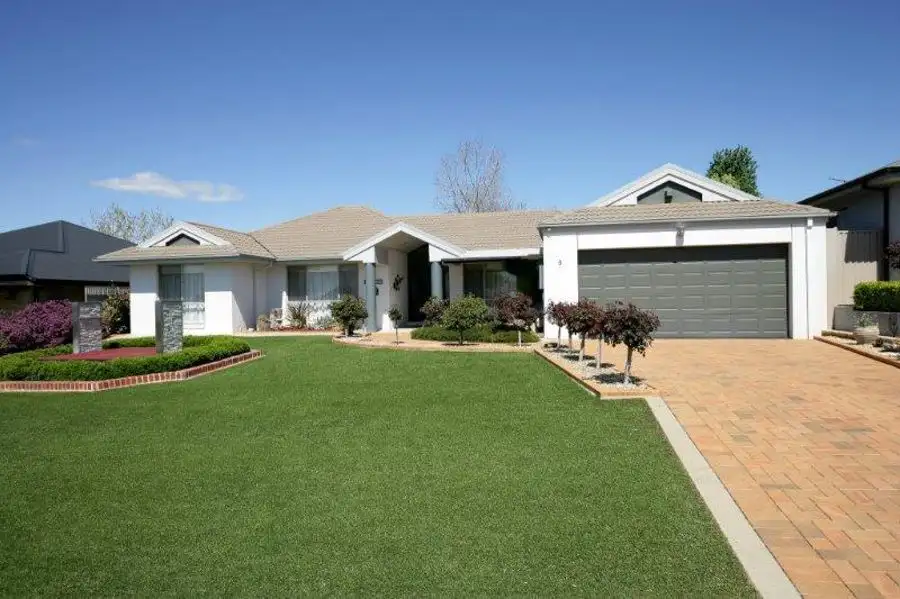 Main view of Homely house listing, 8 Dobell Place, Wagga Wagga NSW 2650