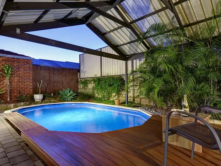 1 Hinckley Parkway*, Hocking WA 6065