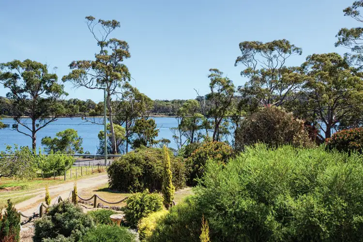 1731 Main Road, Nubeena TAS 7184