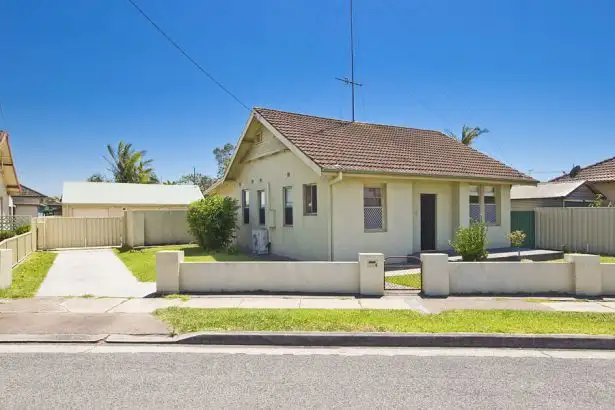 Fourth view of Homely house listing, 4 Scholey Street, Mayfield NSW 2304