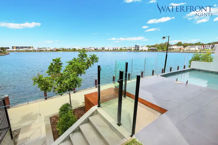 18 Reflection Crescent, Birtinya QLD 4575