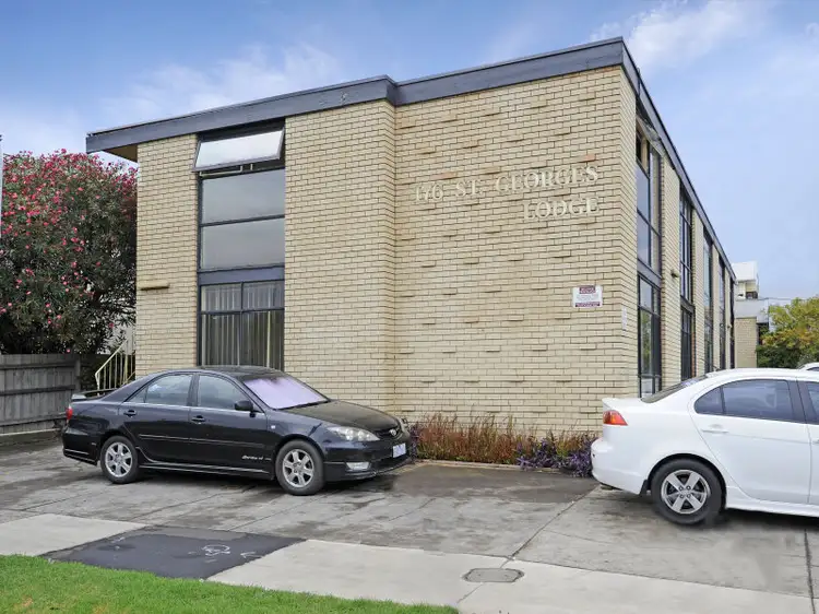 1/176 St Georges Road, Northcote VIC 3070