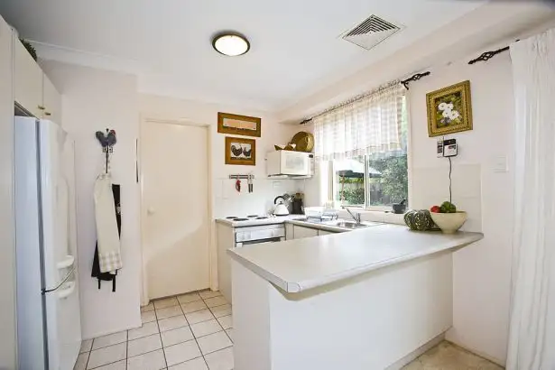 Fourth view of Homely townhouse listing, 4/38 Hollingsford Crescent, Carrington NSW 2294