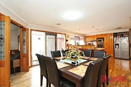 Fifth view of Homely house listing, 3 Alpha Close, Hampton Park VIC 3976