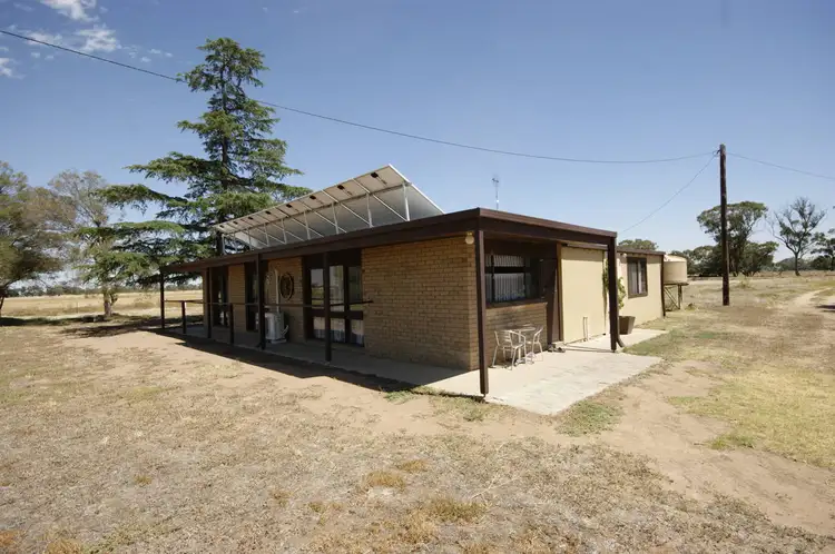 408 Marshalls Rd, Deniliquin NSW 2710