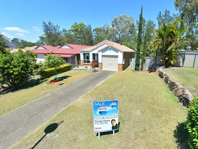 5 Grasstree Place, Forest Lake QLD 4078