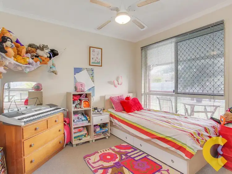 Fifth view of Homely house listing, 2 Mulka Court, Morayfield QLD 4506