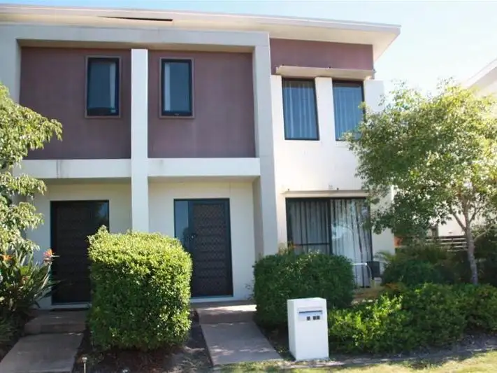 4/11 Collingrove Circuit, Pimpama QLD 4209