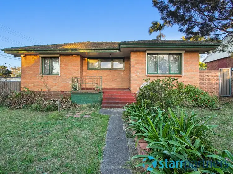 32 Leyte Avenue, Lethbridge Park NSW 2770
