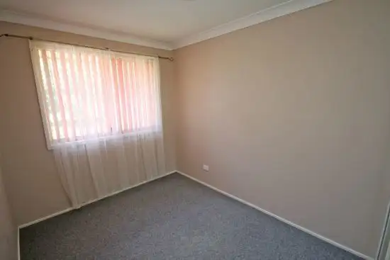 Fifth view of Homely house listing, 5 Caley Close, Tamworth NSW 2340